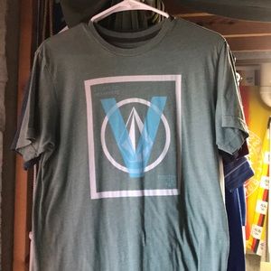 Volcom T- Shirt Size Medium